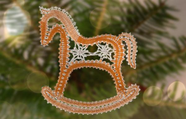 664 Klöppelbrief  Schaukelpferd "Nostalgie"